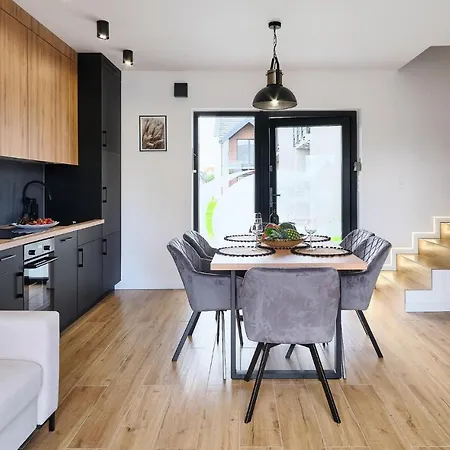 Nyaraló In With 2 Bedrooms *
